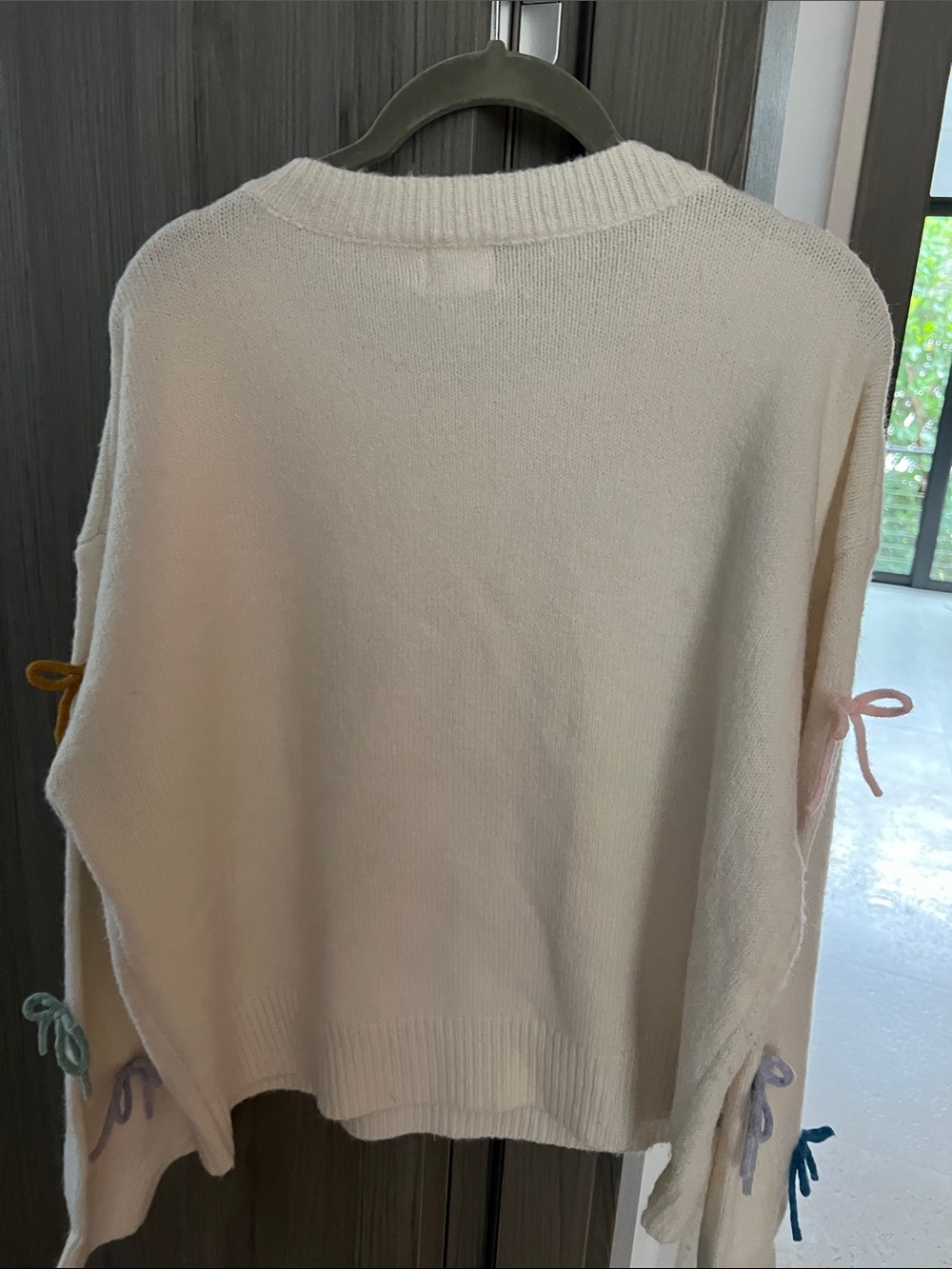 NEW! Dreamers By Debut whimsical off-white sweater with yarn bows XL - Picture 8 of 12